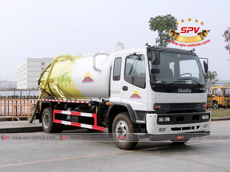 8,000 Litres Sewer Vacuum Truck ISUZU - RF
